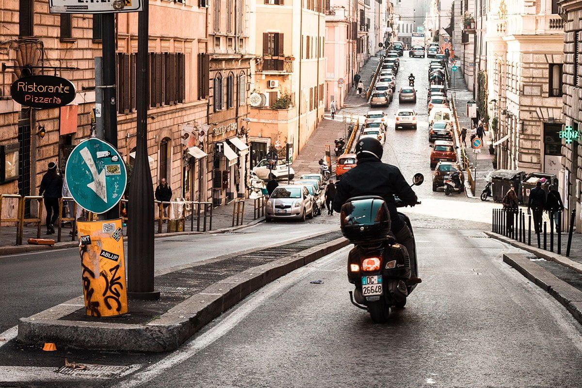 Scooter rijden in Rome